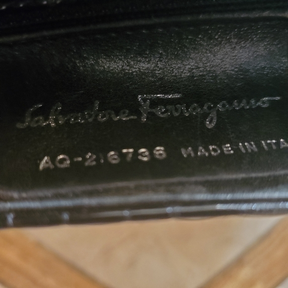 Salvatore Ferragamo Black bag - Picture 8 of 8